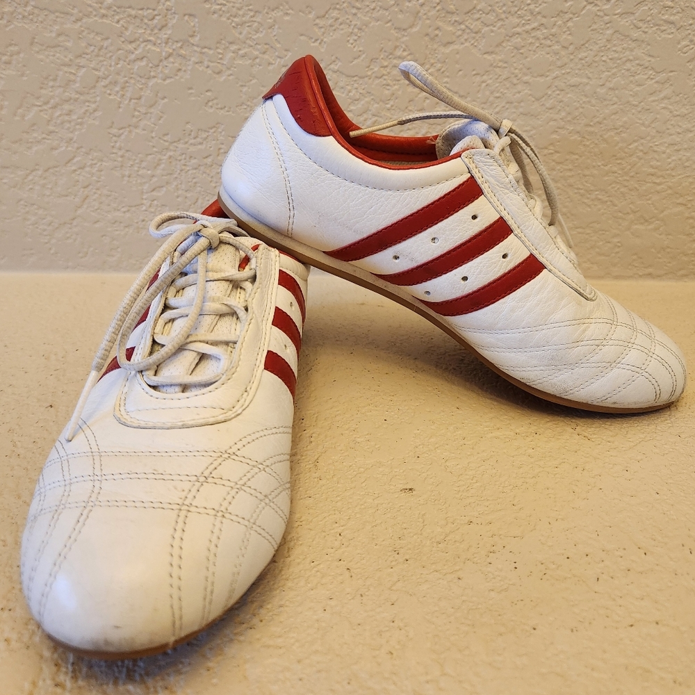 Adidas Prajna Red White 7.5 Sneakers Vintage